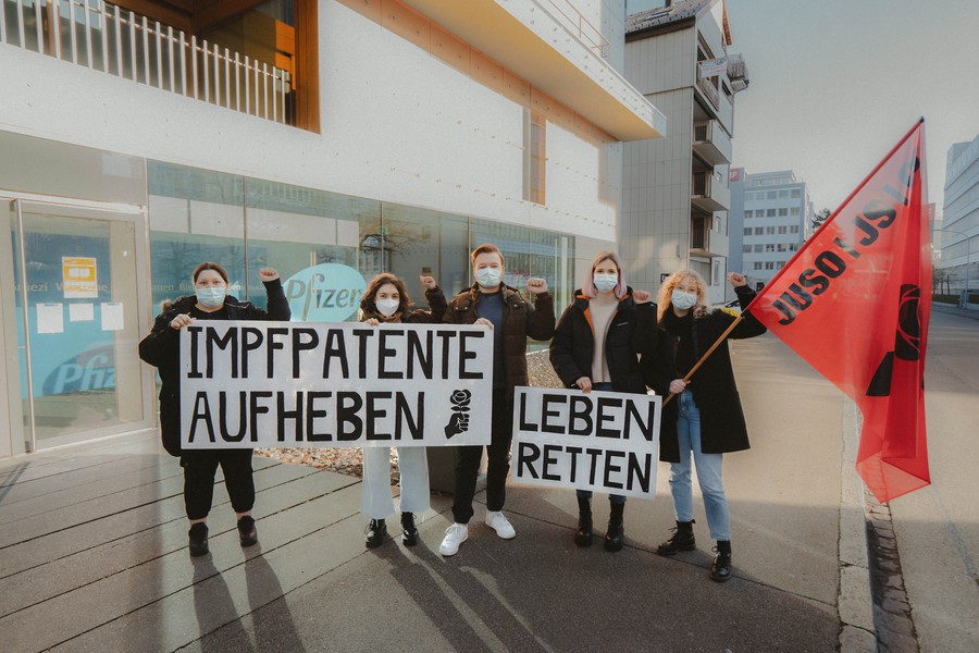 «Hebt endlich die Impfpatente auf!»
